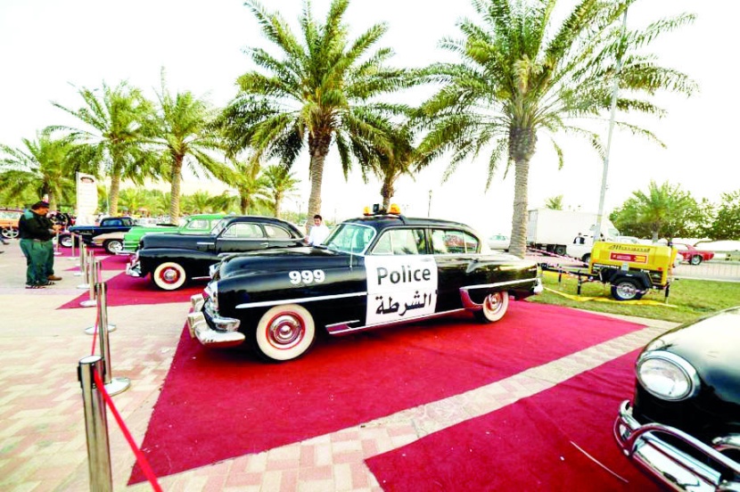 في تظاهرة فنية ..
200 مركبة كلاسيكية تزين كورنيش الدمام