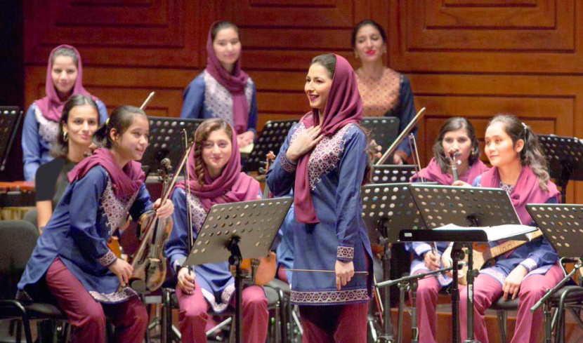 «زُهرة» .. أوركسترا للفتيات الأفغانيات