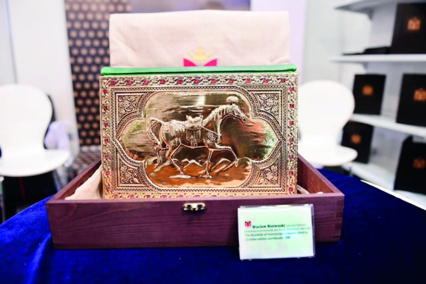 بـ 45 ألف ريـال .. «الخيول الشرقية» 
أغلى كتاب في معرض الرياض الدولي