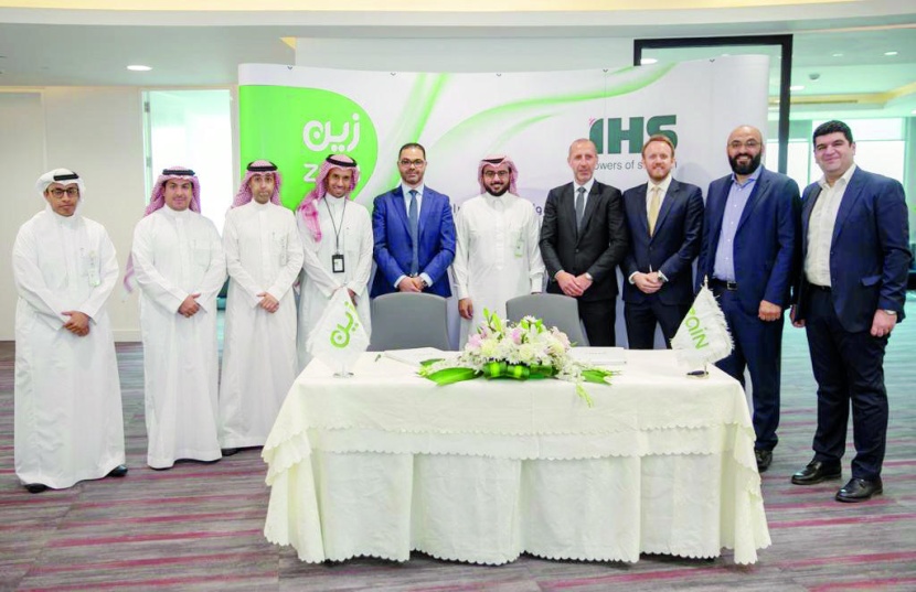 «زين السعودية» توقع اتفاقية بيع وإعادة تأجير البنية التحتية للأبراج بقيمة 2.52 مليار ريـال