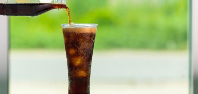 ماذا يحدث لجسدك بعد تناول المشروبات الغازية؟