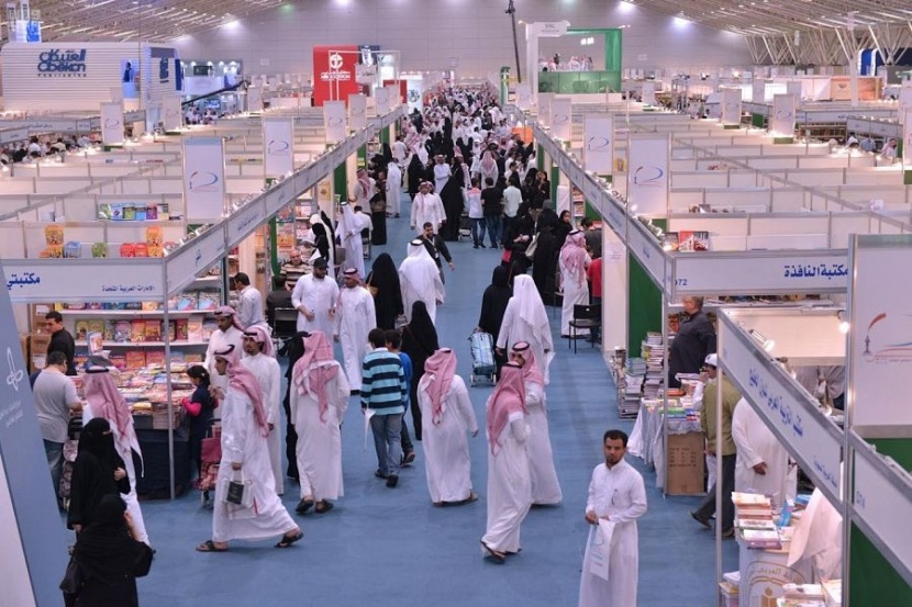 معرض الرياض الدولي للكتاب منارة ثقافية تجذب أكثر من مليون زائر سنويا