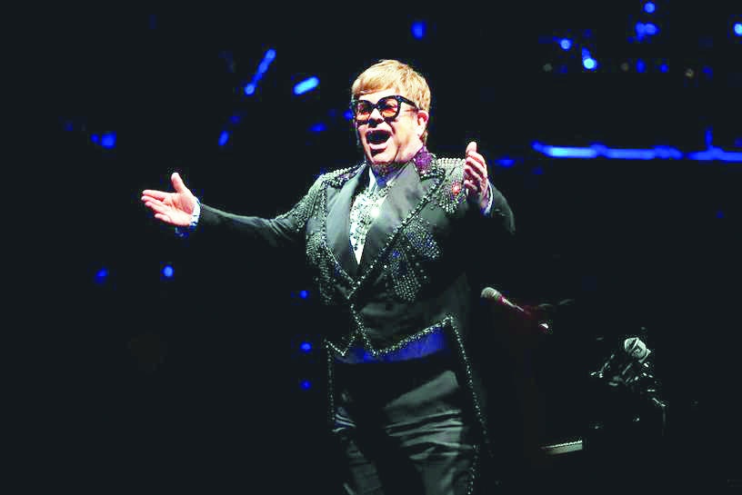 إلتون جون أبرز نجوم مهرجان مونترو الموسيقي
