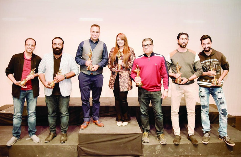 جائزة مهرجان البحرين المسرحي لعرض «نعال النوخذة»