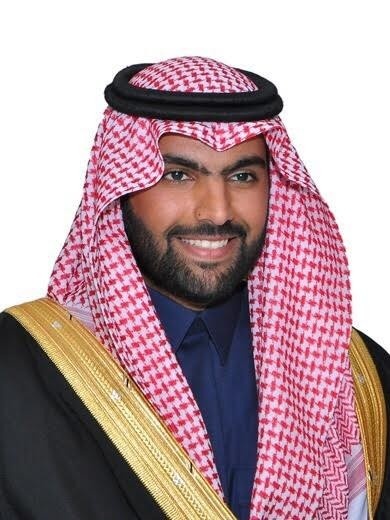  وزير الثقافة يعين عبدالرب إدريس رئيسا للفرقة الوطنية للموسيقى وعبدالعزيز السماعيل رئيسا للمسرح