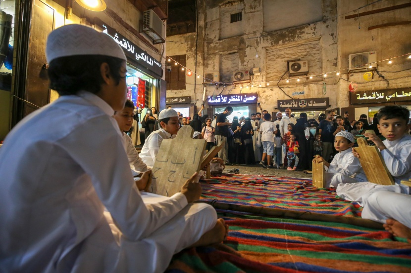 قصة مصورة | افتتتاح مهرجان جده التاريخية