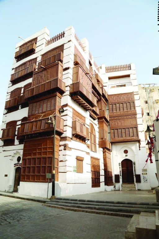 دعم ولي العهد لجدة التاريخية عيدية تنقلها إلى العالمية