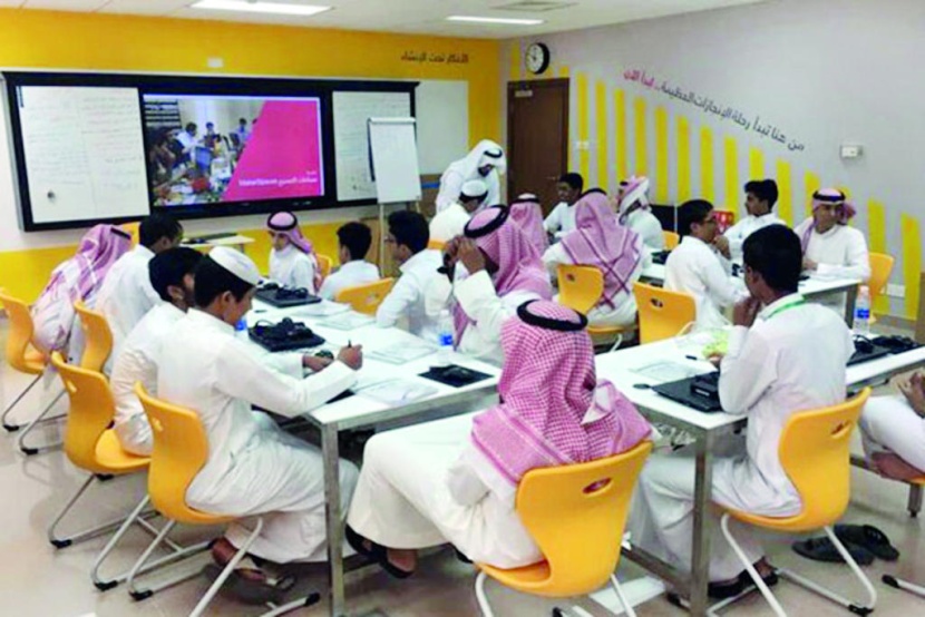 10 آلاف طالب ينتجون 50 ألف عمل فني في عام