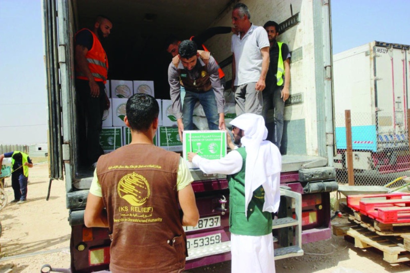 لليوم الـ 18 .. مركز الملك سلمان يواصل إغاثة النازحين واللاجئين والمحتاجين في رمضان