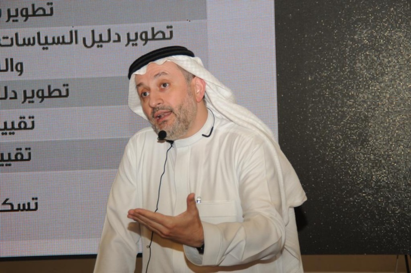 مؤسسة حجاج الدول العربية تناقش خطوات مشروع التحول لشركة مع شريحة من المطوفين