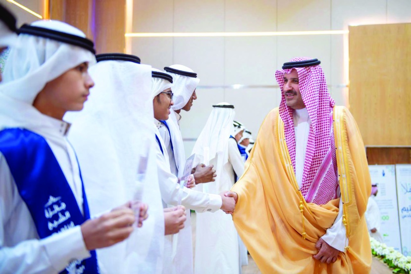 أمير المدينة المنورة يرعى حفل اليتيم السادس ويطلق جائزة سنوية لدعم المتفوقين