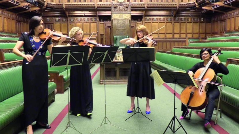 «بريكست» يفرق البريطانيين والموسيقى تجمعهم