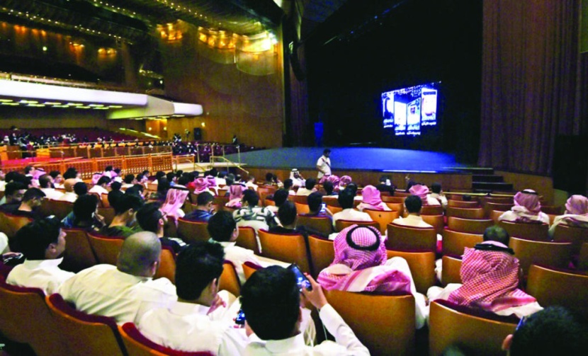 بعد عام على انطلاقها .. السينما تتصدر أولويات السعوديين في العيد