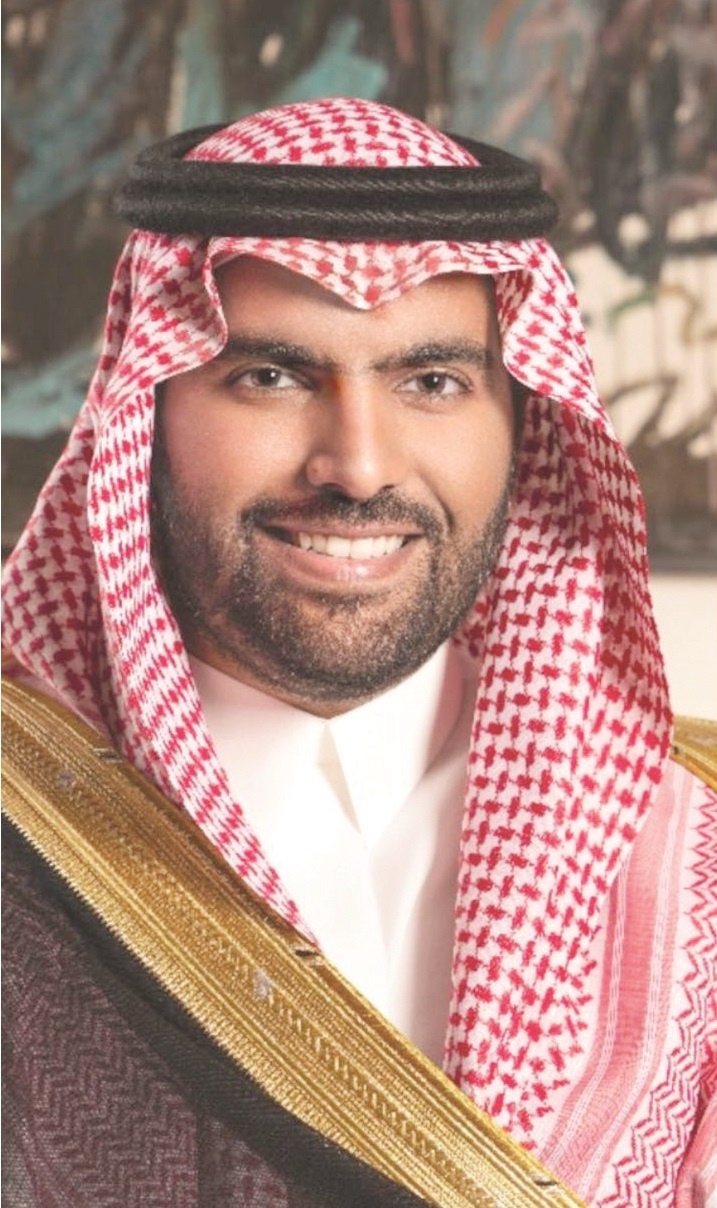 الأمير بدر بن فرحان يبحث مع حاكمة طوكيو التبادل الثقافي