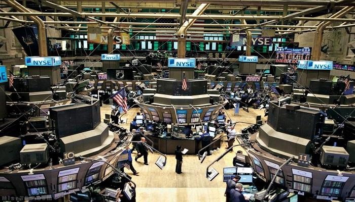 "وول ستريت" تبدأ تعاملاتها منخفضة بفعل نتائج أعمال ضعيفة