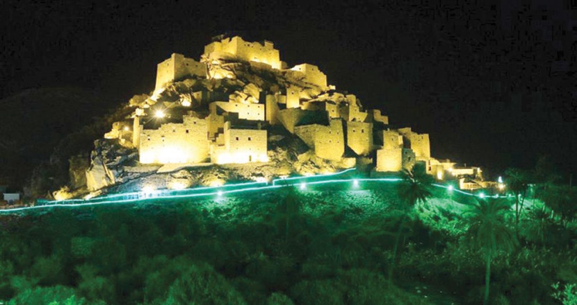 القلاع والحصون والقرى القديمة والغابات .. آلاف السنين من جمال الباحة المستمر