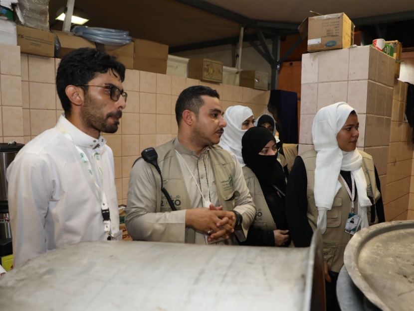 فريق نسائي مستحدث للتفويج في مطوفي الدول العربية