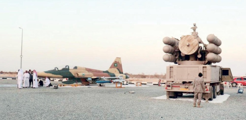 «الدفاع» يعرض ثقافته العسكرية في مهرجان سوق عكاظ