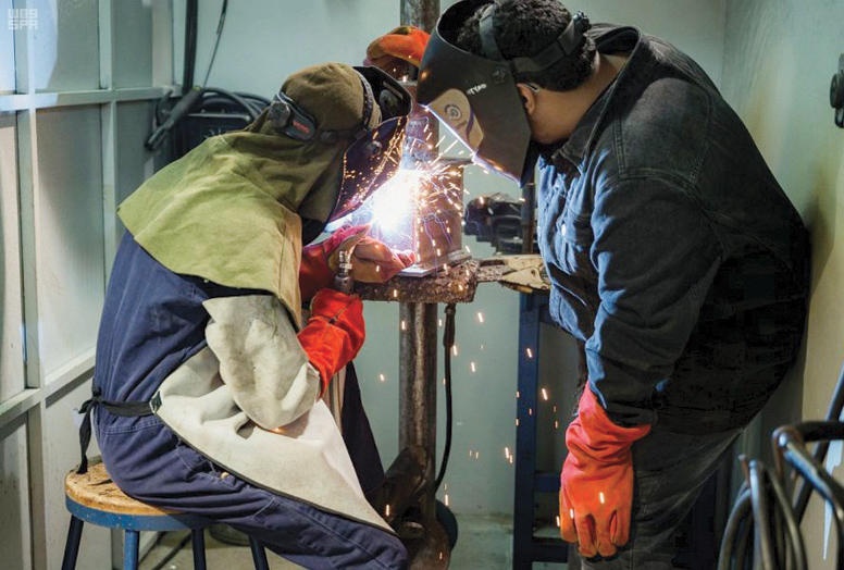 سعوديون يتنافسون في مسابقة المهارات العالمية في روسيا