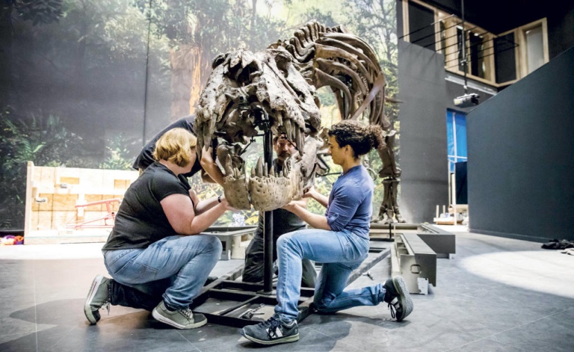 تي ريكس العملاق