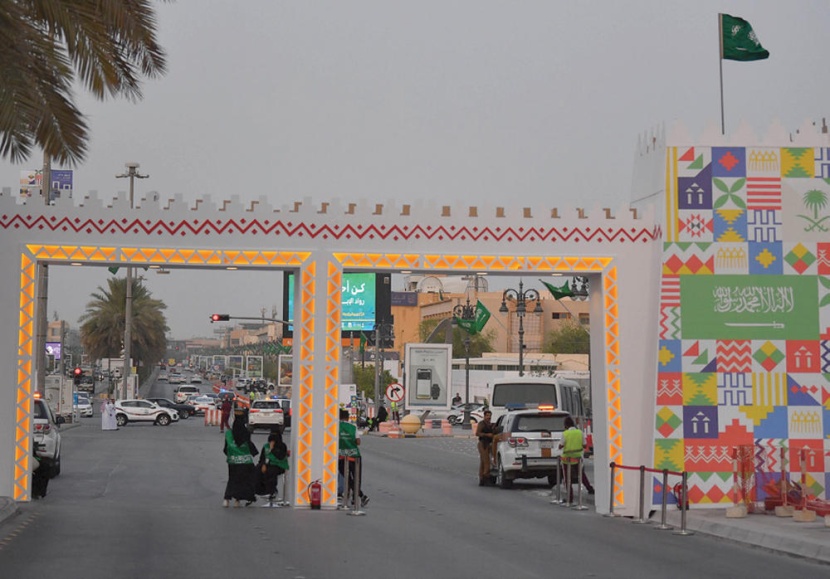 الرياض تتزين استعدادا لـ «احتفالات الهمة»