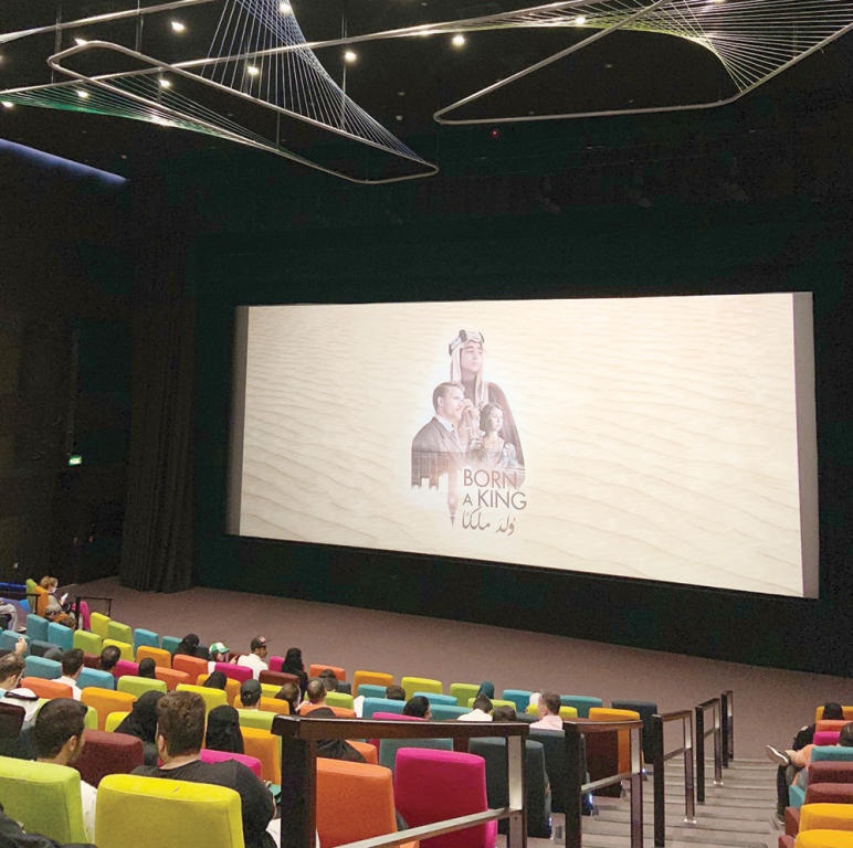 إقبال على «ولد ملكا» في أول أيام عرضه