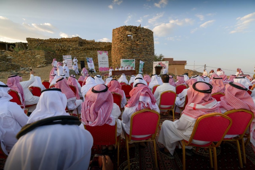 جوانب مضيئة من حياة بخروش بن علاس في ندوة تاريخية