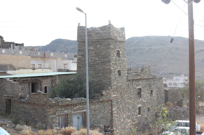 جوانب مضيئة من حياة بخروش بن علاس في ندوة تاريخية