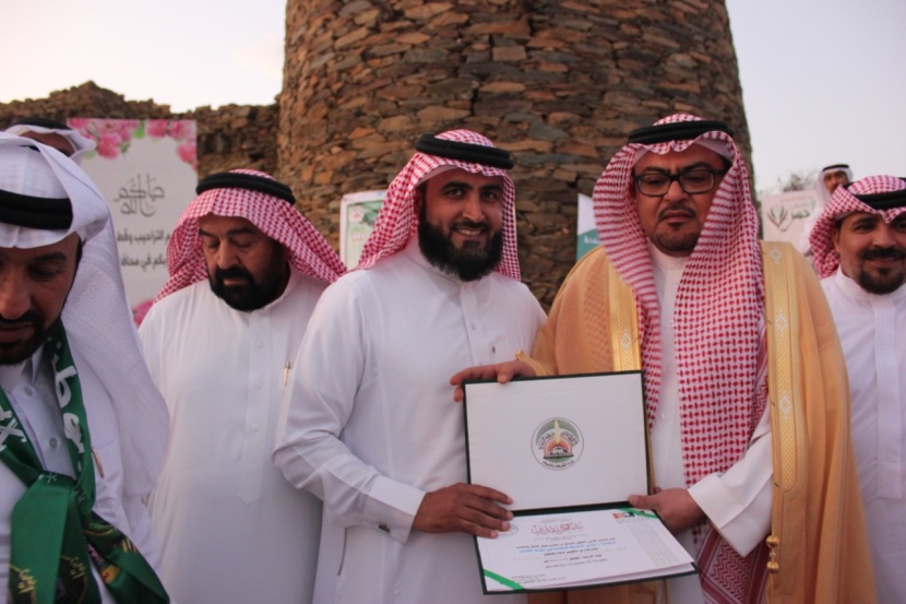 جوانب مضيئة من حياة بخروش بن علاس في ندوة تاريخية