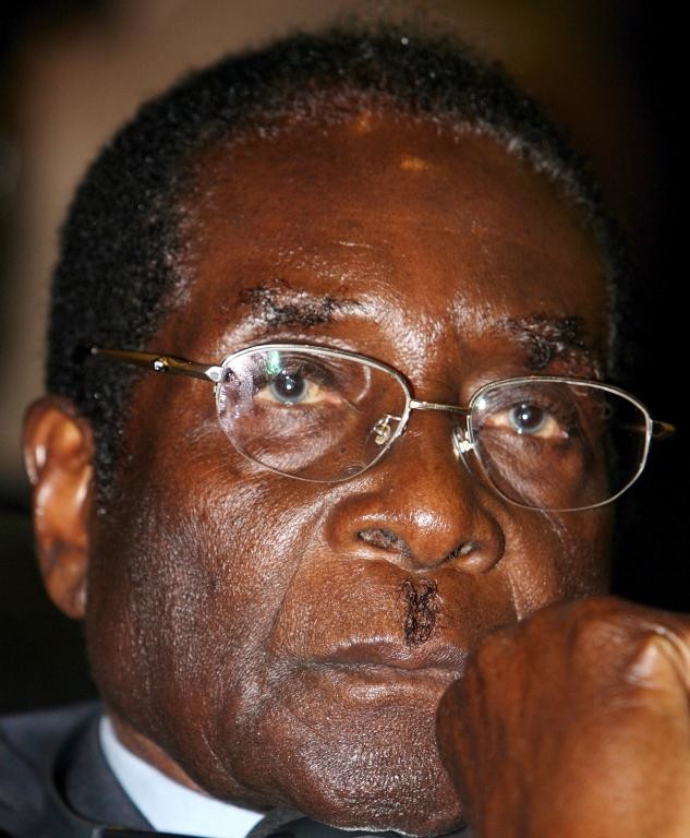 وفاة الرئيس السابق لـ زيمبابوي "روبرت موغابي".. بطل الاستقلال الذي تحول إلى ديكتاتور