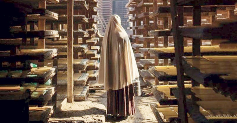 «ورد مسموم» يبقي حكاية الموت لغزا