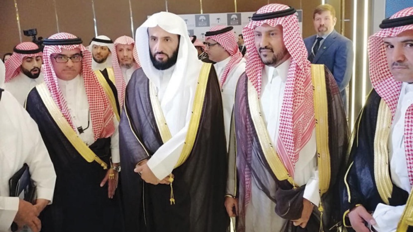 «السعودي للتحكيم التجاري» يكرم الأمير بندر بن سلمان بن محمد