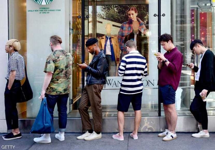 على غرار المخدرات .. مصحات لعلاج إدمان الهواتف الذكية