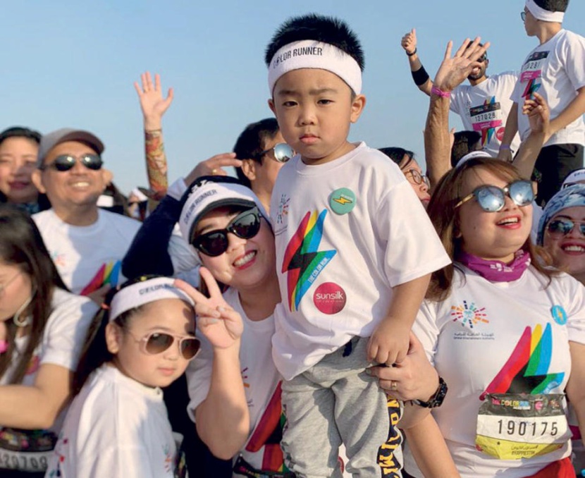 «سباق الألوان» .. لحظات لا تنسى عاشها 20 ألف متنافس