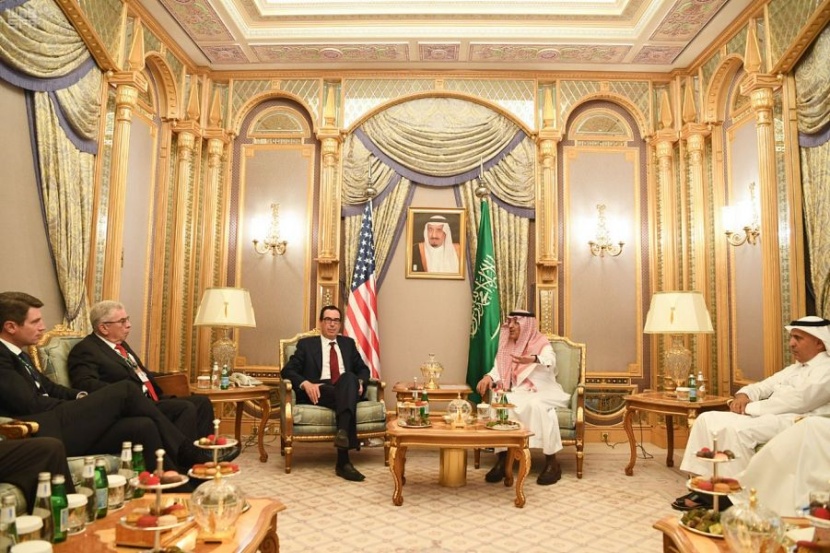 وزير المالية يناقش مع وزير الخزانة الأمريكي تطورات الاقتصاد السعودي