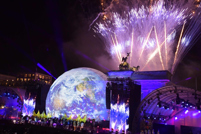 30 عاما على الجدار