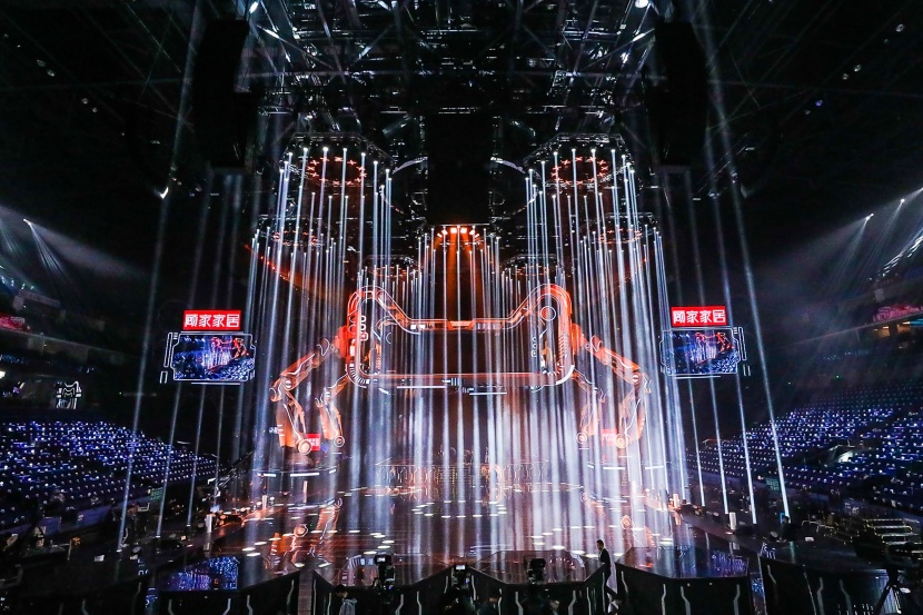 38 مليار دولار مبيعات يوم العزاب في علي بابا.. 6 أضعاف الجمعة البيضاء