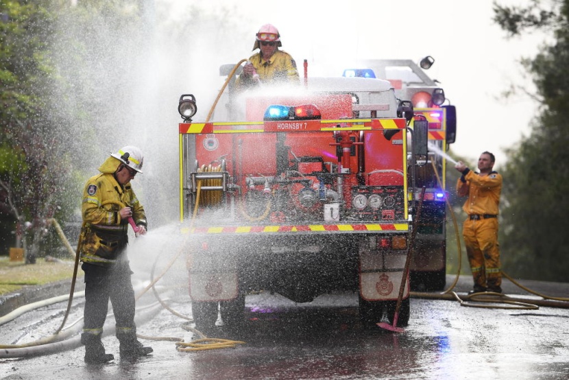 حرائق ولاية أسترالية تغلق 600 مدرسة