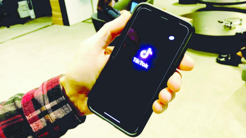 واشنطن تحقق في مخاطر "تيك توك" على الأمن القومي