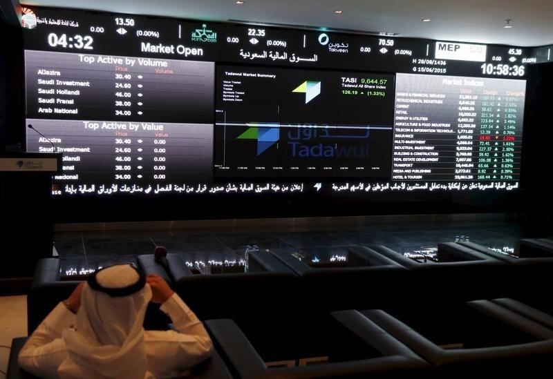 الأسهم السعودية تغلق على ارتفاع طفيف والسيولة عند 2.1 مليار ريال