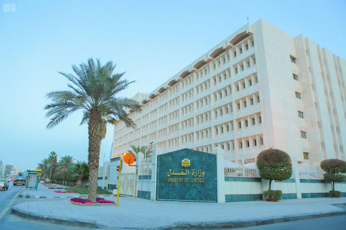  ارتفاع أعداد المحامين إلى 6600 منهم 561 محامية
