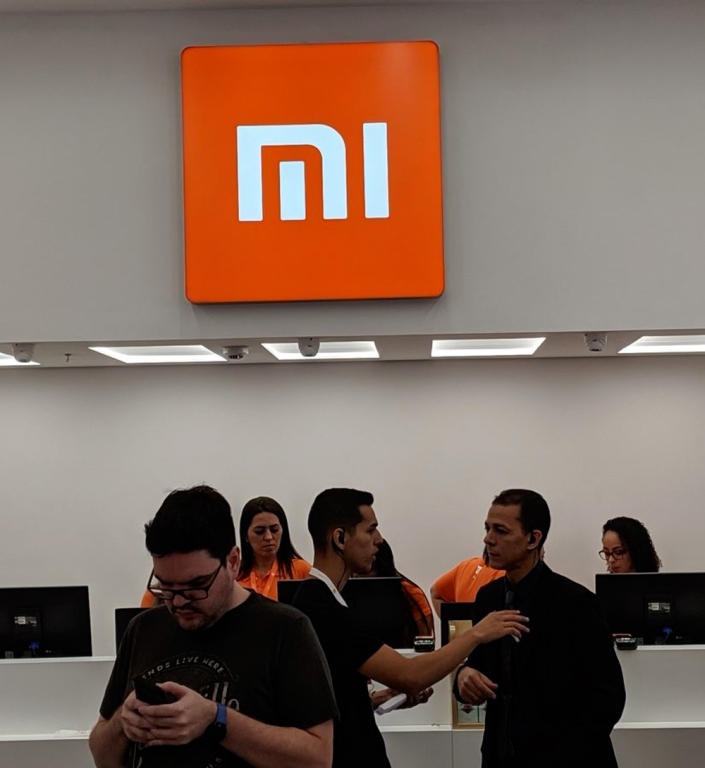 «شاومي» تطرح هاتفا مقلقا لـ «أبل» .. إمكانات عالية وسعر مغر