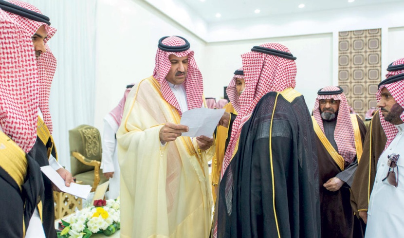 أمير المدينة المنورة يدشن مشاريع تنموية وخدمية 
بـ 73 مليون ريال في الحناكية