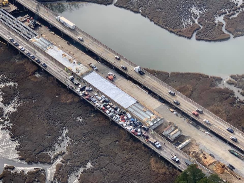 تصادم 70 سيارة