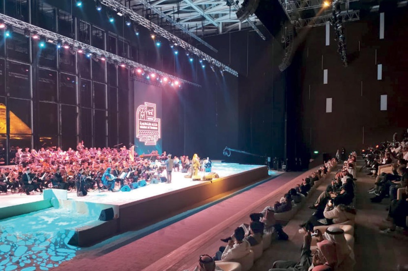 بألحان مستلهمة.. عمر خيرت يحلق بزوار «طنطورة» بين تضاريس العلا