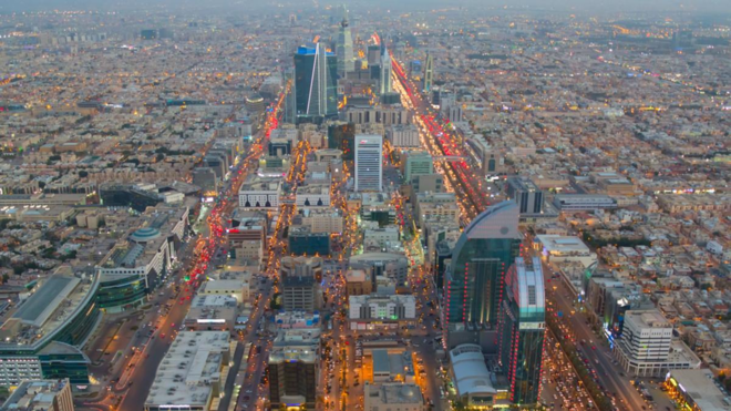 الأصول الاحتياطية السعودية في الخارج تقفز إلى 1.88 تريليون ريال بنهاية نوفمبر