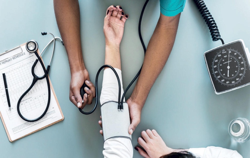 خرافات عن ارتفاع ضغط الدم .. أبرزها ربطه بضربات القلب