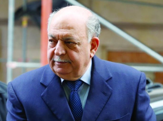 وزير النفط العراقي لـ"الاقتصادية": تعميق تخفيضات الإنتاج ضرورة للتغلب على فائض المخزونات
