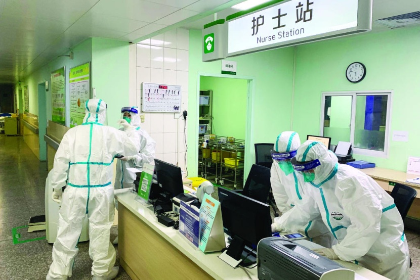 الصين تغلق مدينة يقطنها 11 مليونا لمحاصرة فيروس كورونا الجديد