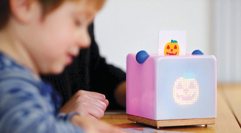 Yoto Player .. مساعد ذكي لتنمية قدرات الأطفال